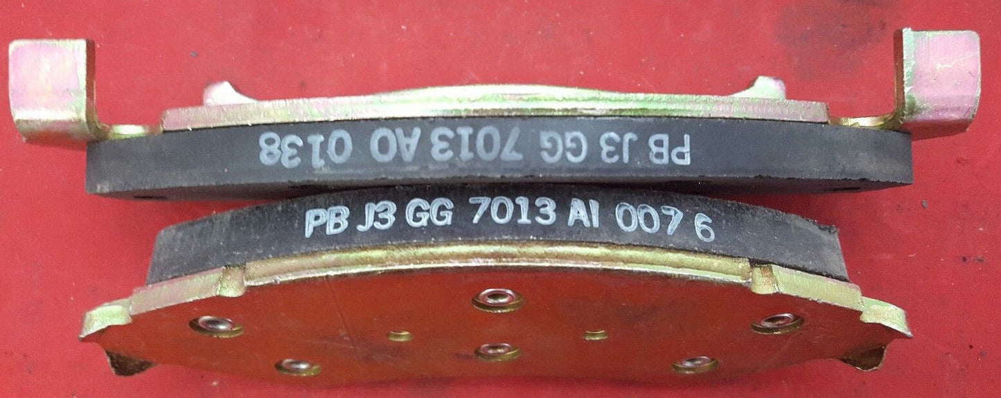 NOS Road Tuff PMD360 AlliedSignal Semi - Metallic Brake Pads