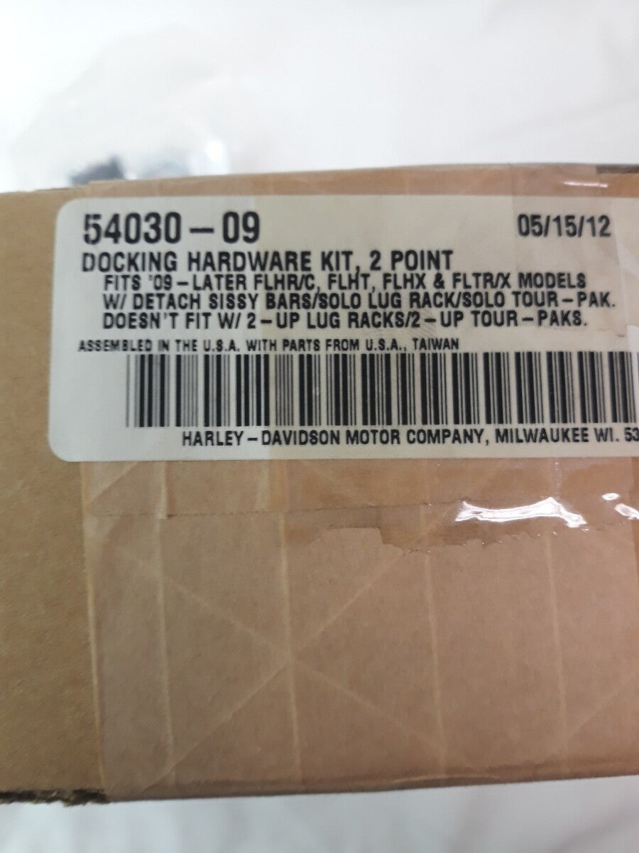 NEW HARLEY DAVIDSON 2 Point Docking Hardware Kit Part# 54030-08 09-Later FLTR