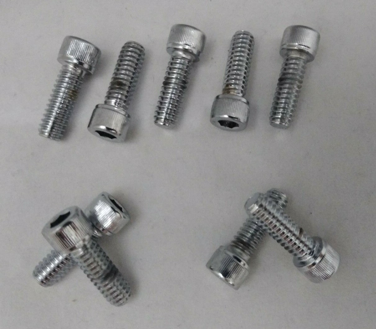 NEW Drag Specialties / 1/4-20 X 3/4 SOCKET HEAD / Chrome / DS190535 / QTY 9
