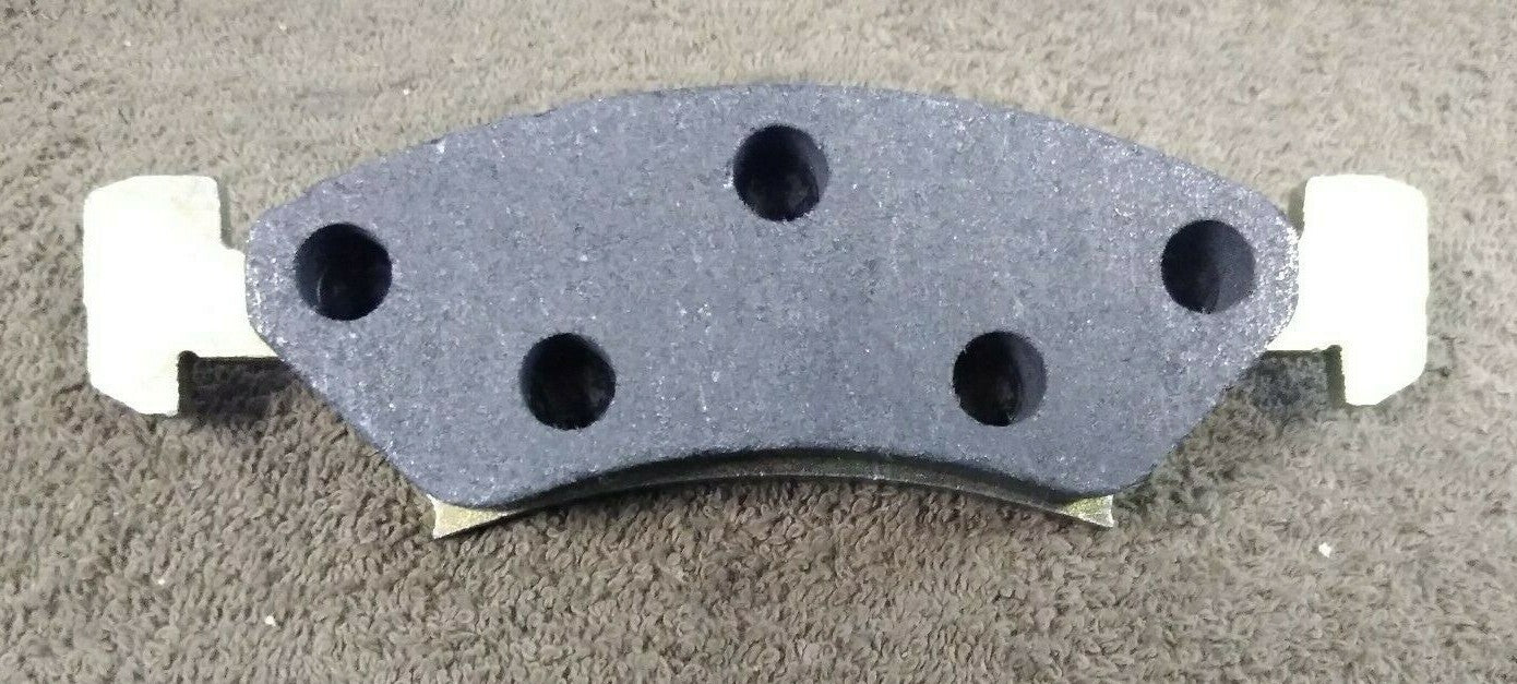 Brake Pad Set / 4 Disc Pads / One Axle Set / 200 FF FA / YK3