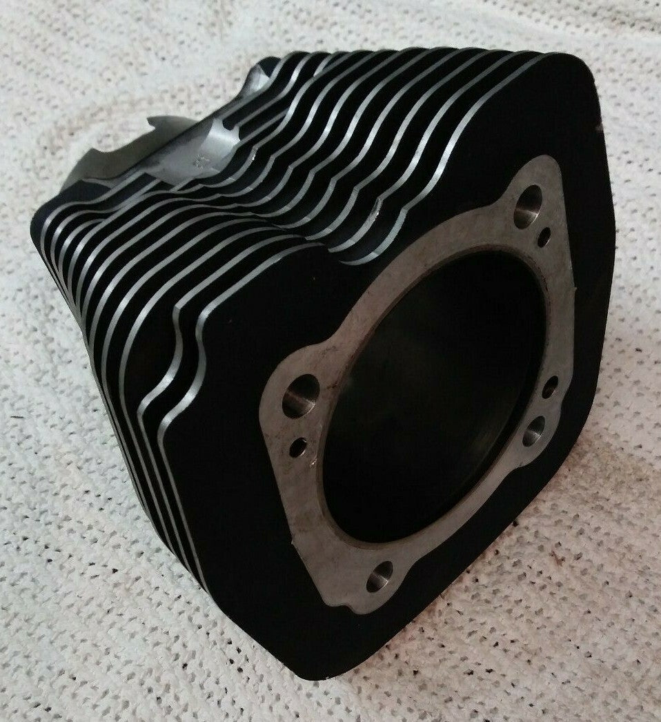 NEW Harley Davidson Dyna Cylinder Barrel / Black / 16593-99