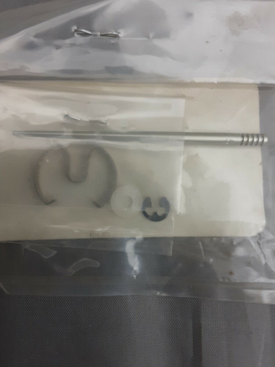 NEW GENUINE YAMAHA 3GH-1490J-00 NEEDLE SET MOTO-4 YFM250 YFB250