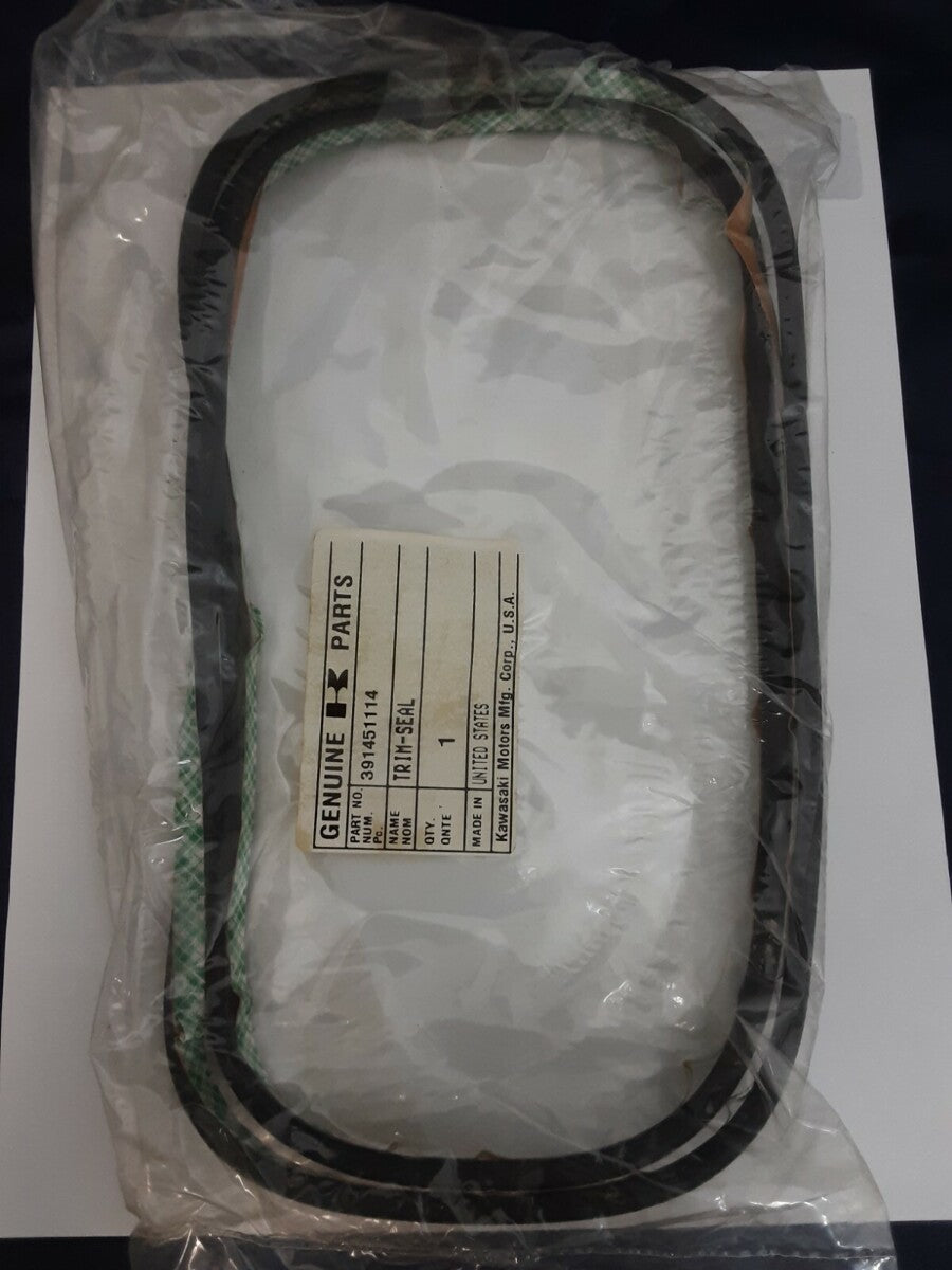 NEW GENUINE KAWASAKI 39145-1114 TRIM-SEAL, CONVERTER COVER Prairie KVF400