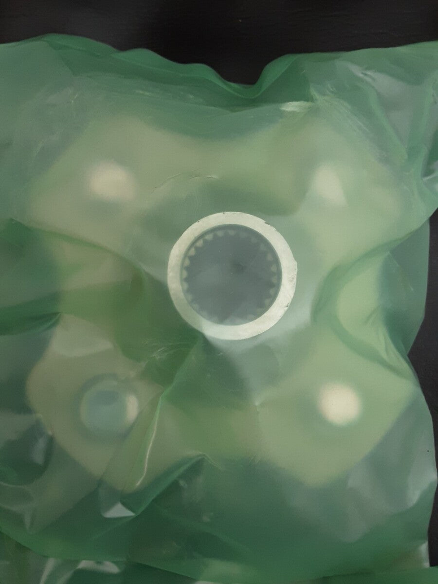 NEW GENUINE HONDA 42410-HM5-930 HUB, RR. WHEEL FOURTRAX TRX300 1993-00