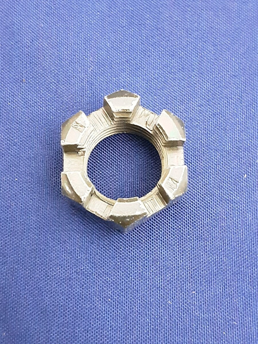 NEW GENUINE SUZUKI 08314-40143 NUT, HUB RM250 RM400 PE250 PE400 RS250 RM465 1979