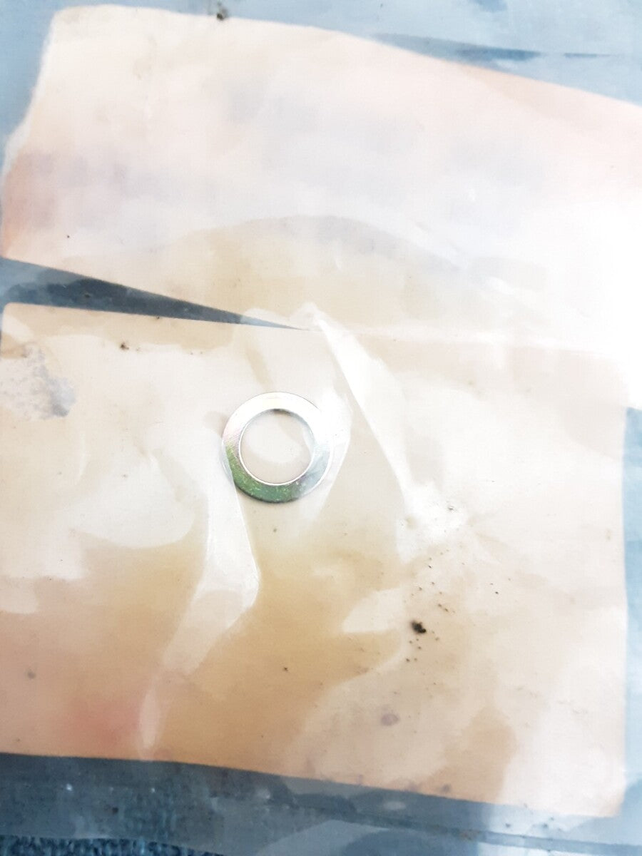 NEW GENUINE SUZUKI 13615-45010 WASHER GS550 GS750 GS1000 GS550 SV650 1977-2002