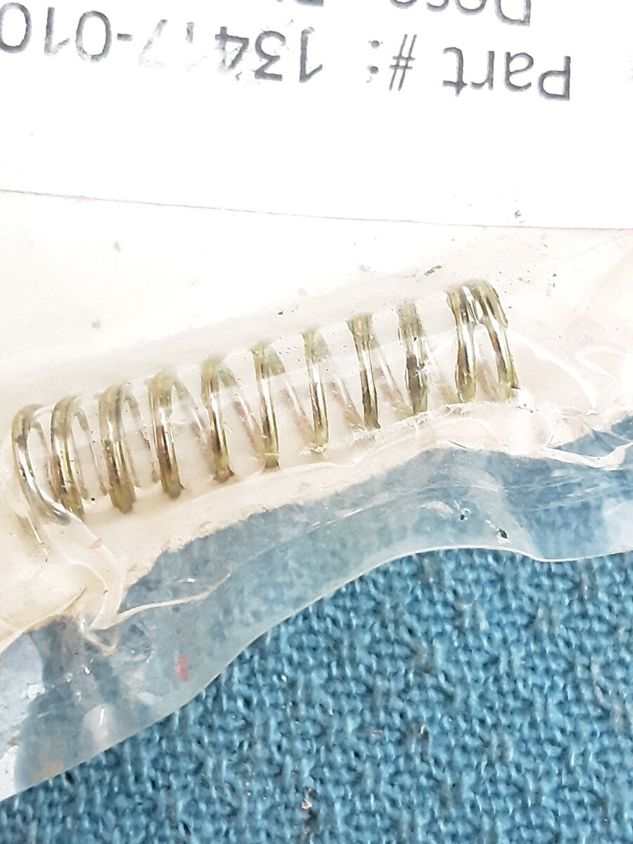 NEW GENUINE SUZUKI 13417-01010 SPRING M15 AS50 AC50 F50 TS50 RV90 MT50 TC100