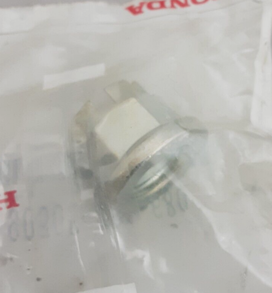 NEW GENUINE HONDA 90305-401-680 NUT, AXLE (14MM) ALL TERRAIN CYCLE ATC70 1979-16