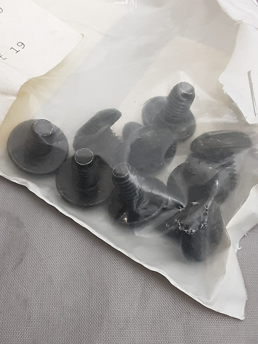 NEW GENUINE ARCTIC CAT 8477-610 QTY9 Screw, Machine TSTRH M6X1.0X10 BLACK