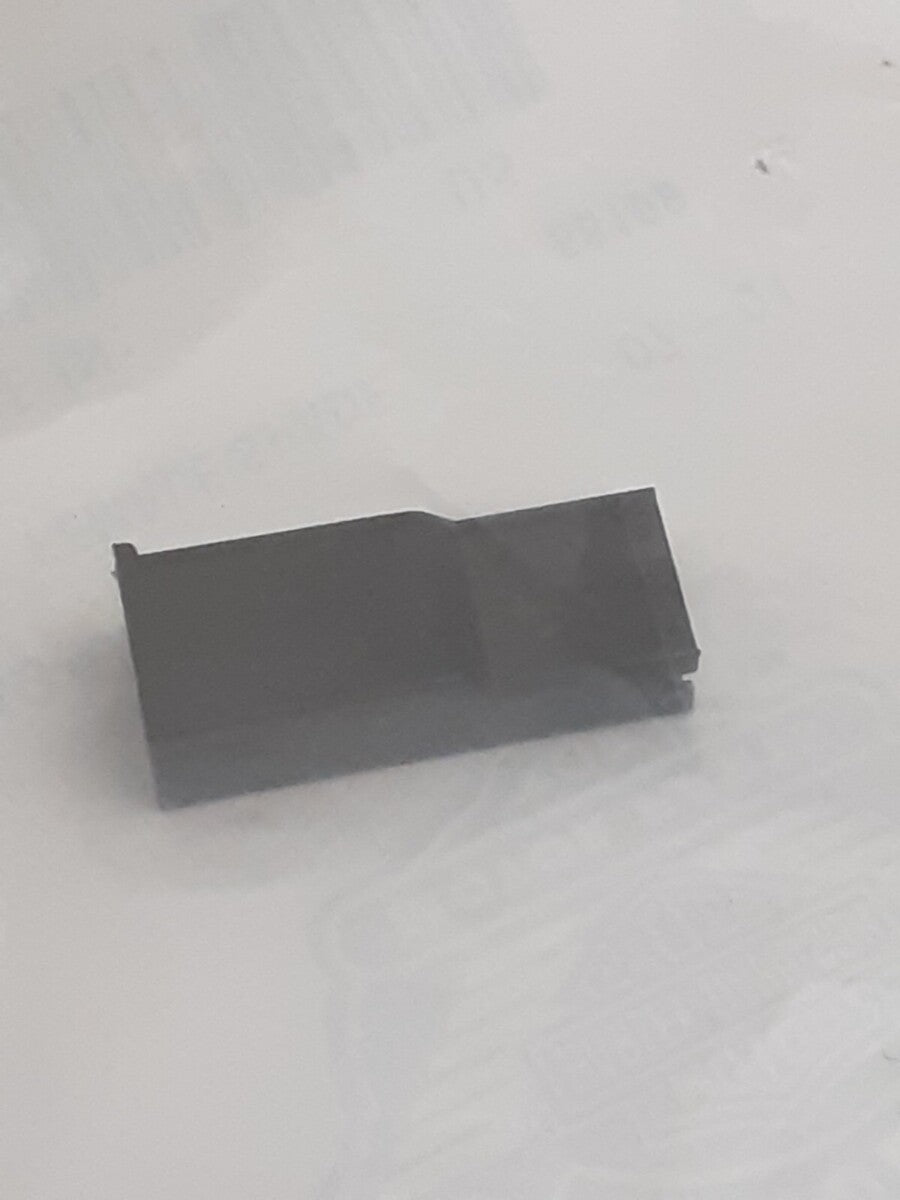 NEW GENUINE HARLEY DAVIDSON 72049-92 HOUSING, FEMALE SPADE