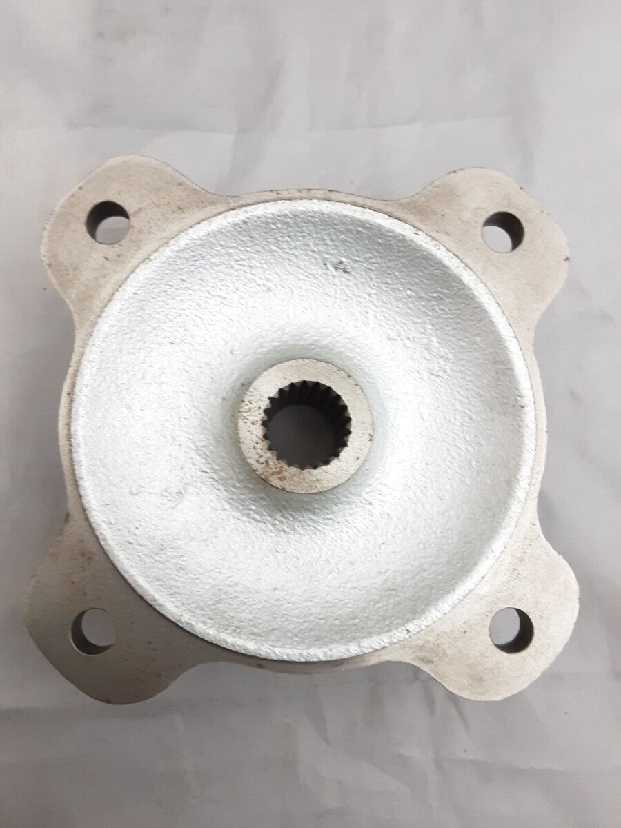 NEW KAWASAKI 49030-1116 HUB, FR Bayou KLF300 KLF400 Prairie KVF300 KVF400 89-05