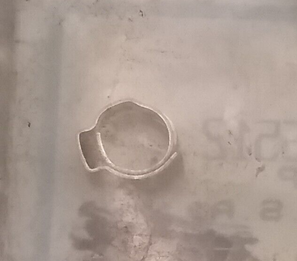 NEW QUICKSILVER 54-880596512 QTY2 CLAMP Mariner, Mercury Outboard 200 225 250HP