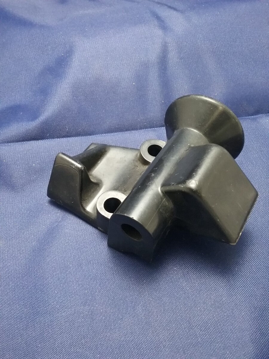 NEW QUICKSILVER 85651 BRACKET, COWL MOUNTING, MERCURY, MARINER 150 175 200 220HP