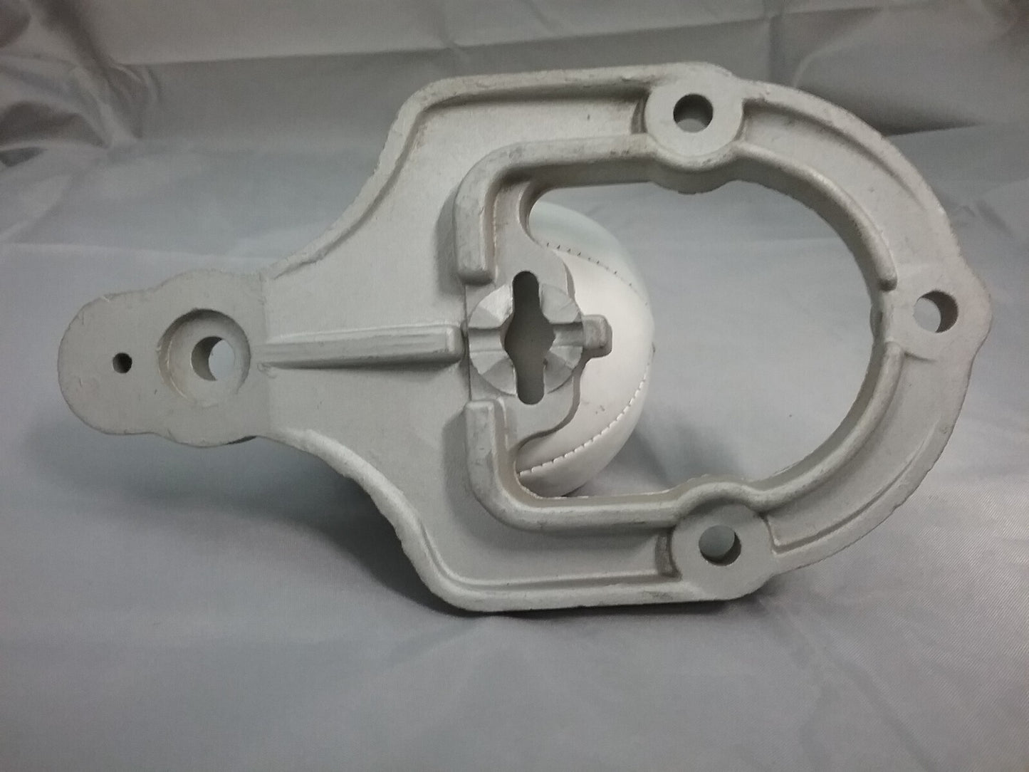 NEW QUICKSILVER 30768 BRACKET MERCURY OUTBOARD 70-100HP