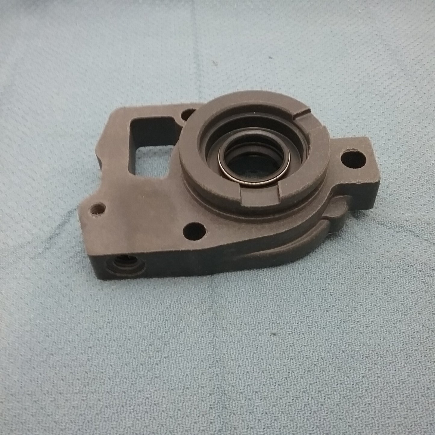 NEW QUICKSILVER 46-48758A1 WATER PUMP BASE ASSY Mercury Outboard 65-125HP