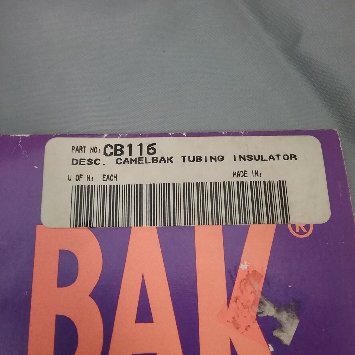 NEW CAMELBAK CB116 HYDRATE OR DIE TUBING INSULATOR