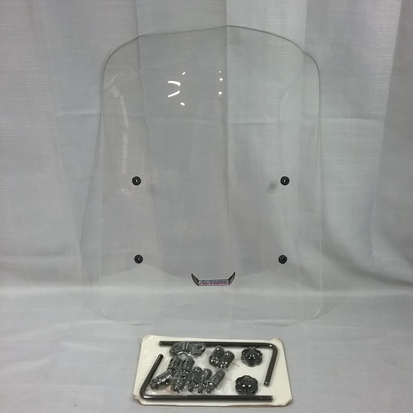 NEW SLIP STREAMER S-SCTR40 UNIVERSAL SCOOTER WIND SCREEN 21.5" X 17.5" CLEAR