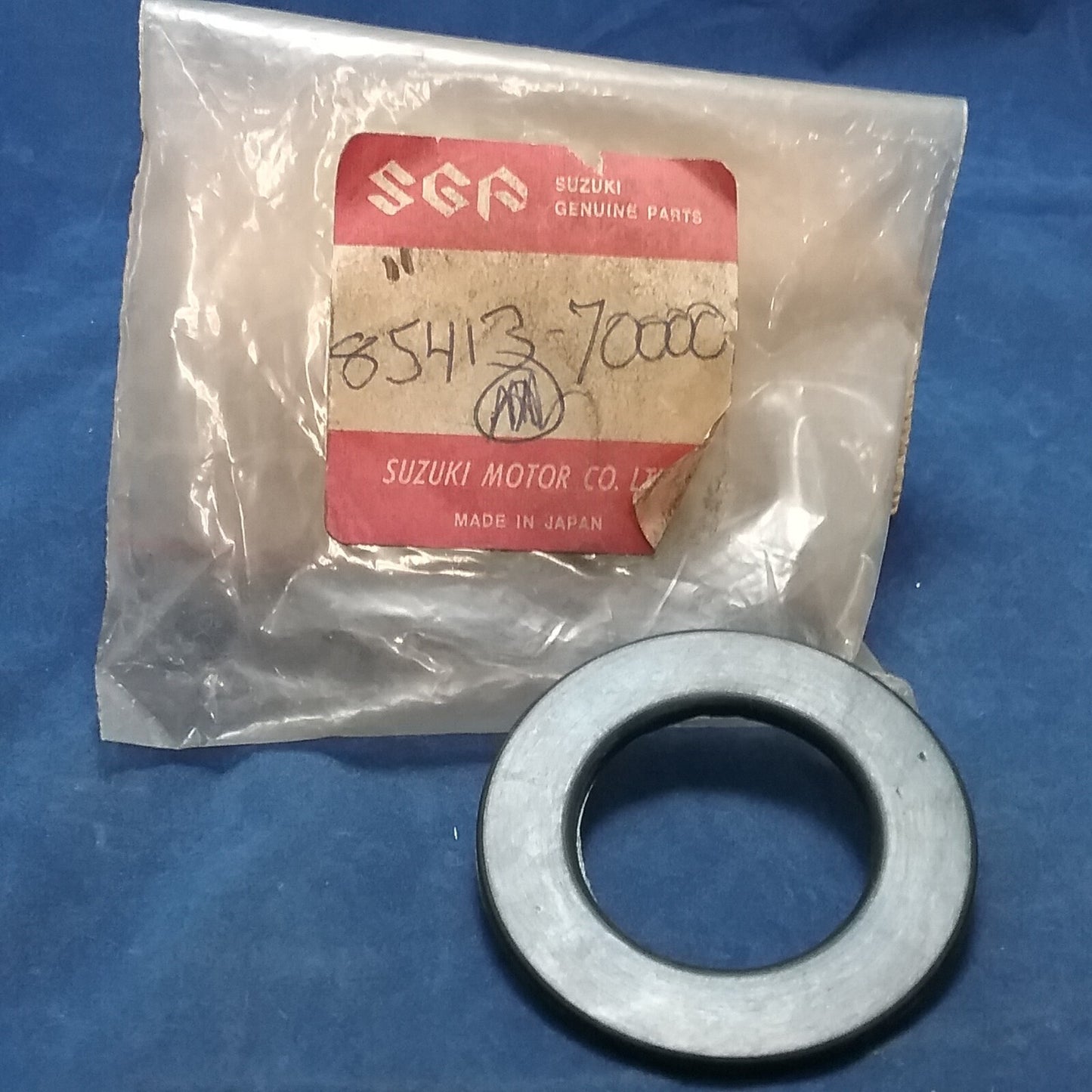 NEW GENUINE SUZUKI 85413-70000 GASKET, TANK CAP, FUEL TANK TS125
