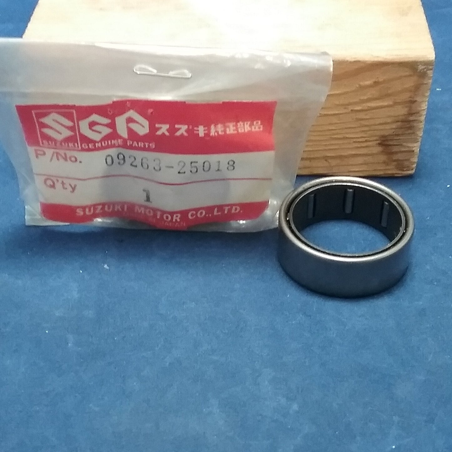 NEW GENUINE SUZUKI 09263-25018 BEARING, GEAR SHIFT 25X32X12