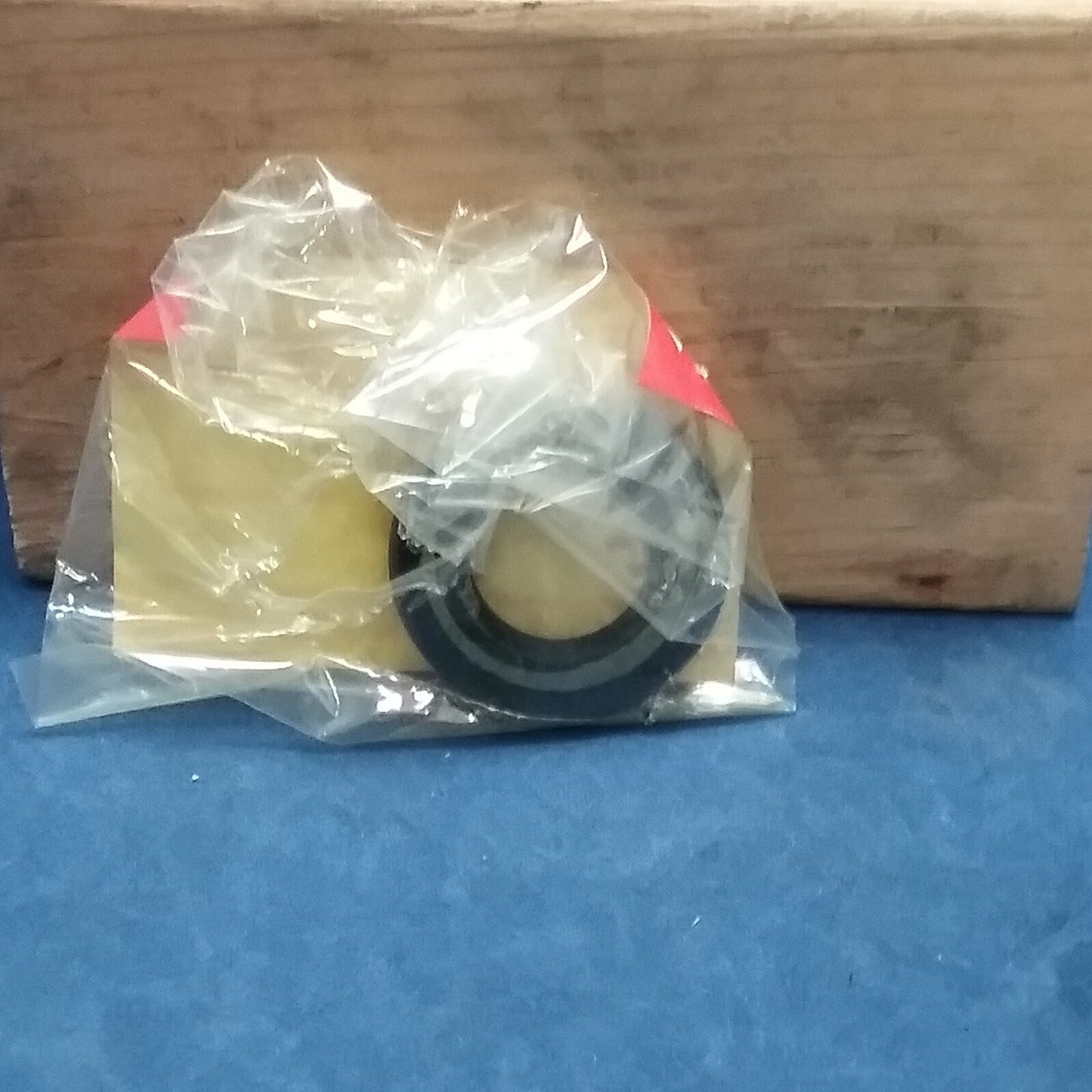 NEW GENUINE SUZUKI 09289-17006 OIL SEAL