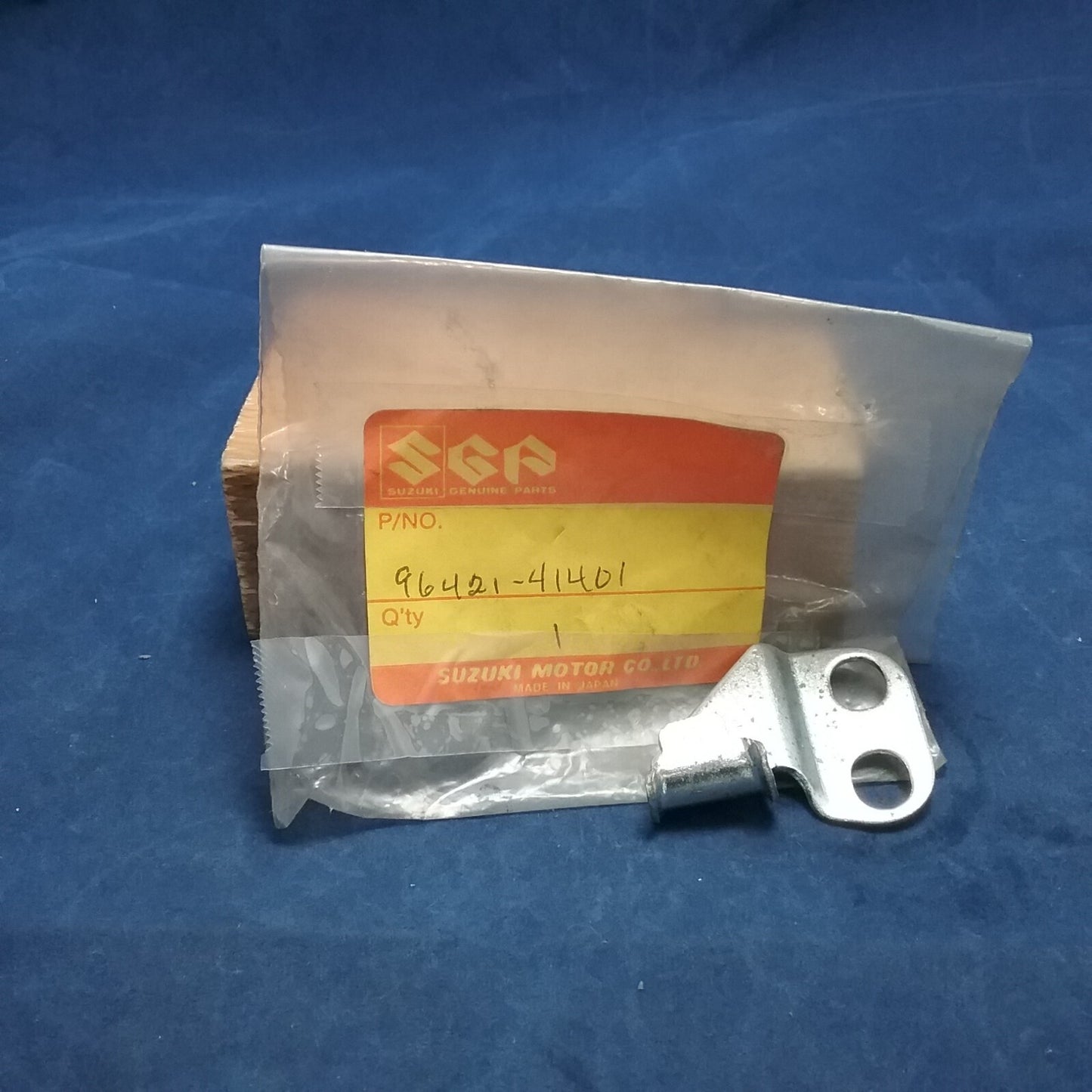 NEW GENUINE SUZUKI 96421-41401 CLIP FRONT FORK PE175 PE250 PE400