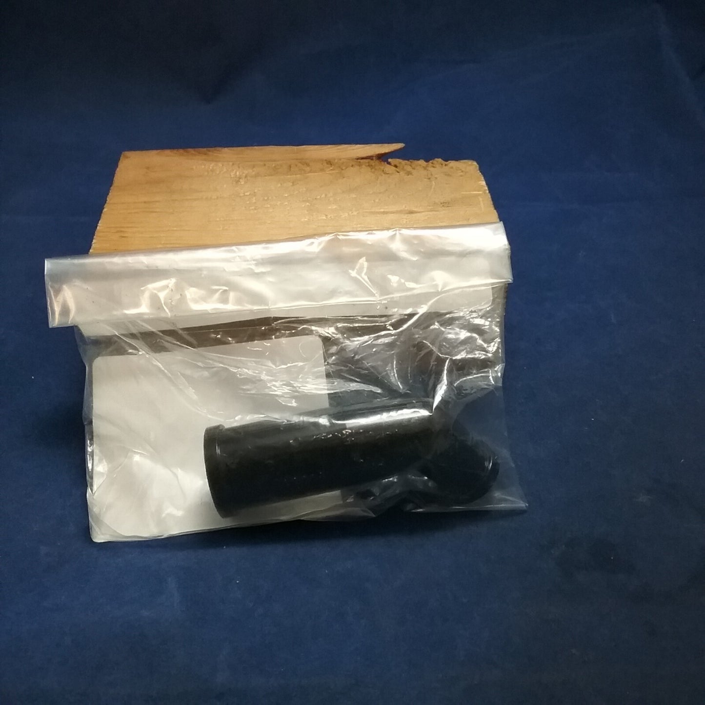 NEW GENUINE SUZUKI 33510-43010 CAP, SPARK PLUG GS400 GS550 GS750 GS1000