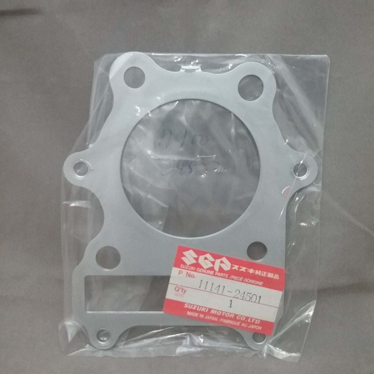 NEW GENUINE SUZUKI 11141-24501 HEAD GASKET 1982-2009 REPLACES 11141-24501