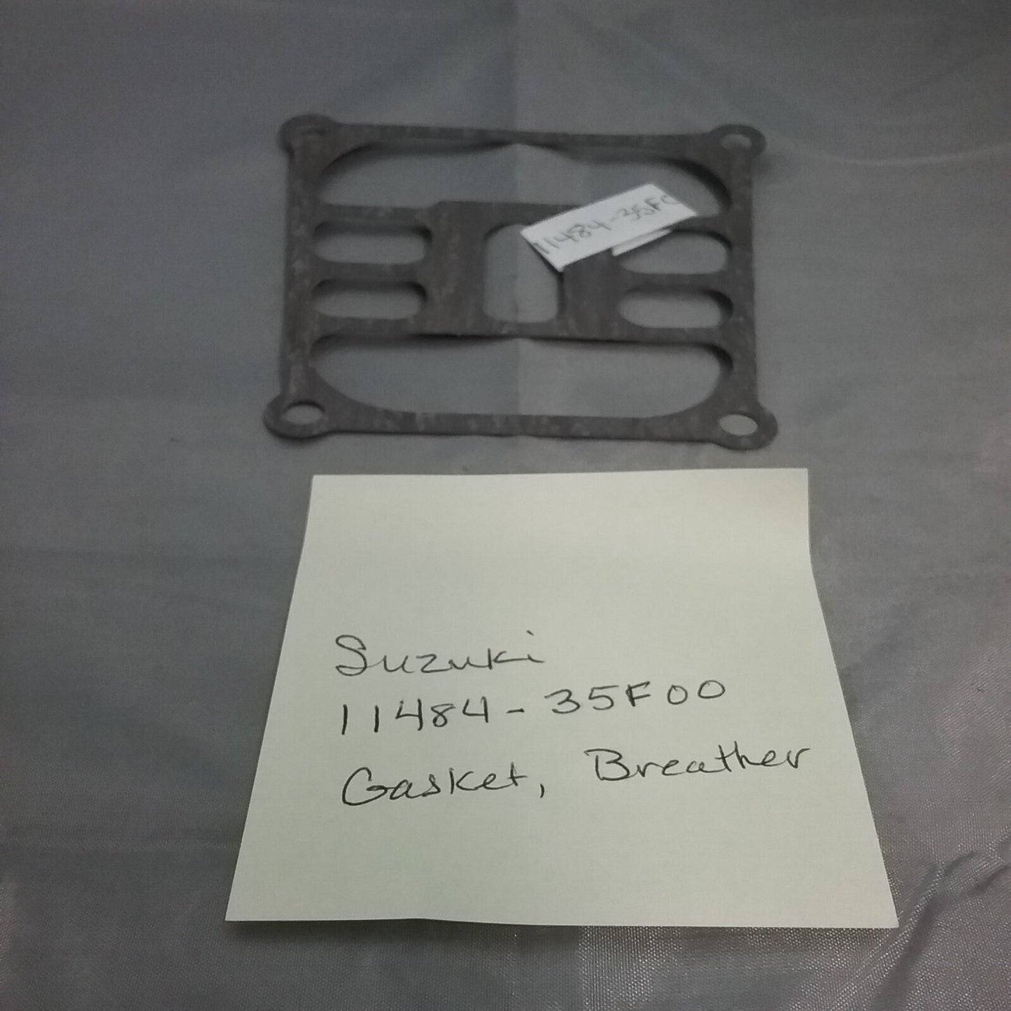 NEW REPLACES SUZUKI 11484-35F00 GASKET, BREATHER COVER GSXR750 GSXR1000