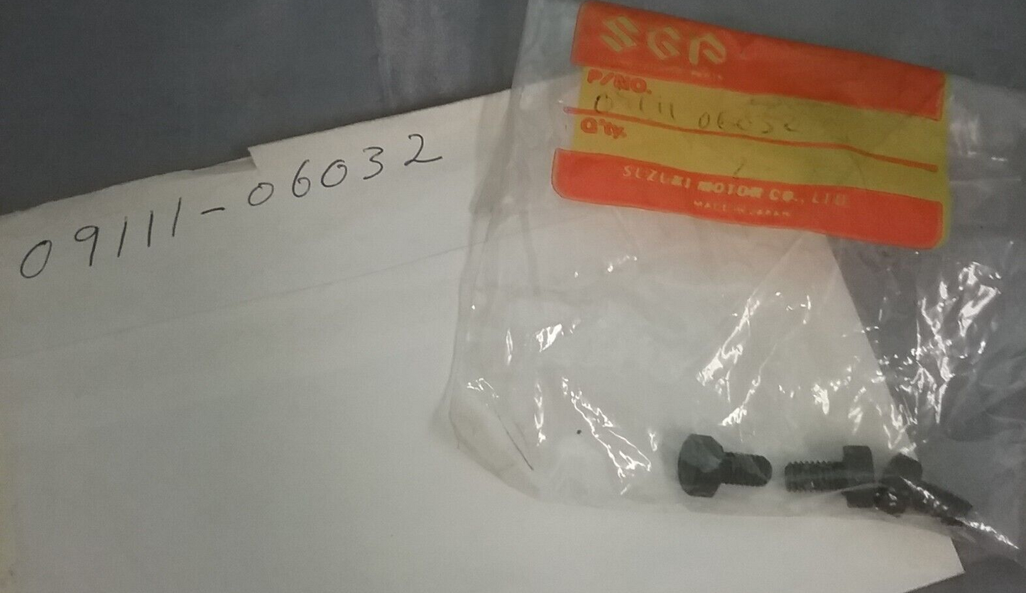 QTY 3 NEW SUZUKI 09111-06032 CAM SHAFT - VALVE BOLT 6X10.5 DR125