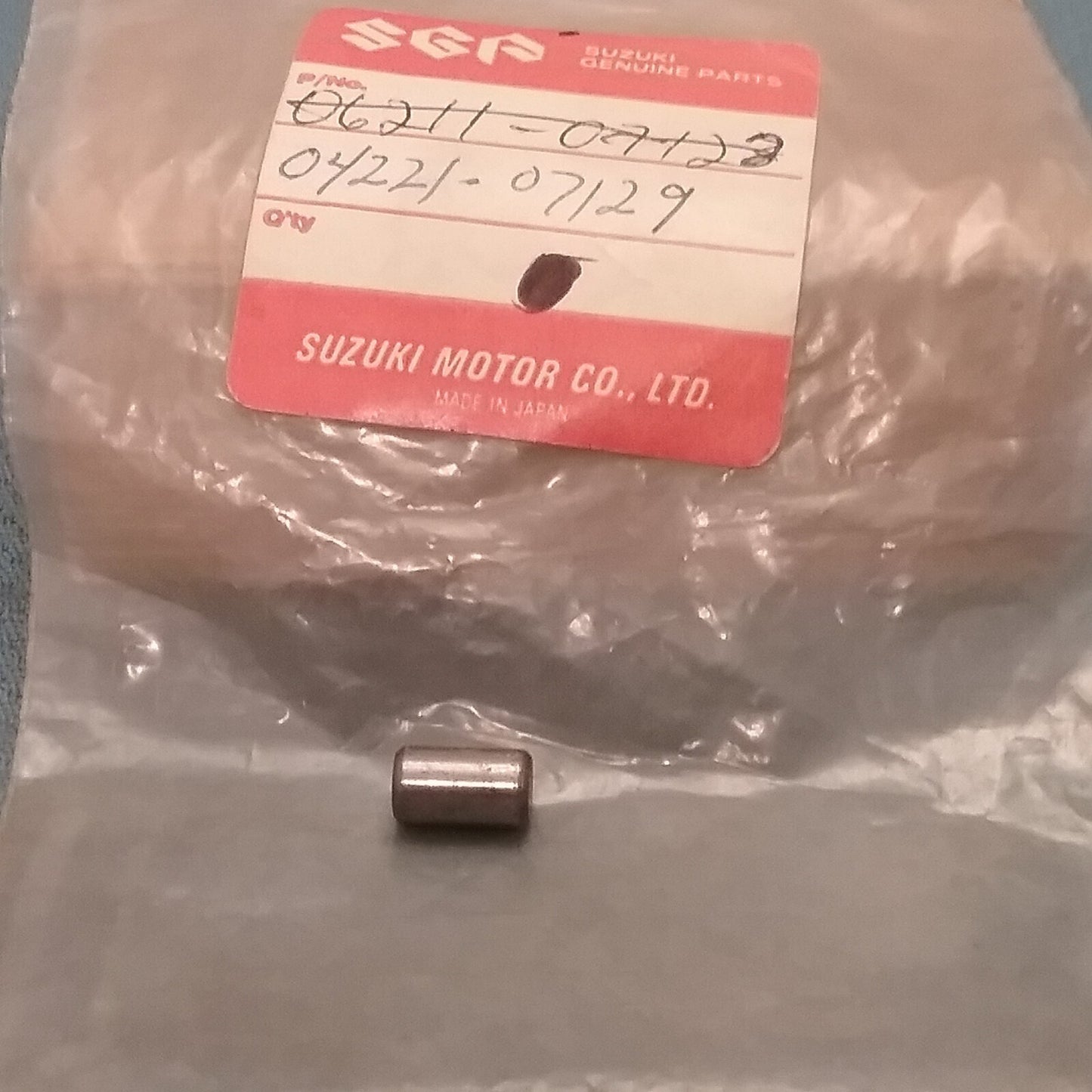 NEW SUZUKI 04221-07129 PIN, KICK STARTER 1967-2021