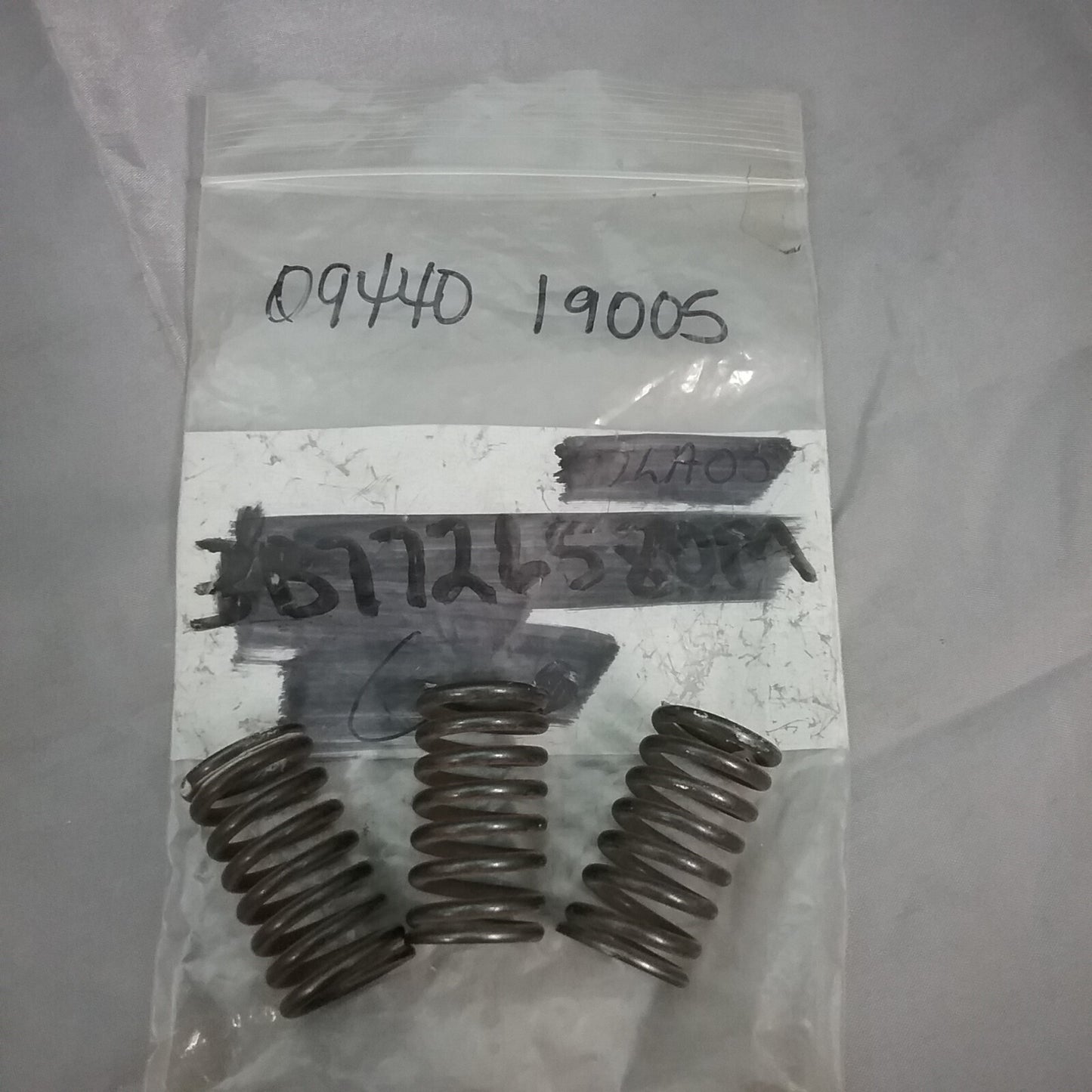 QTY 3 NEW REPLACES SUZUKI 09440-19005 CLUTCH SPRING T250 II, RJ