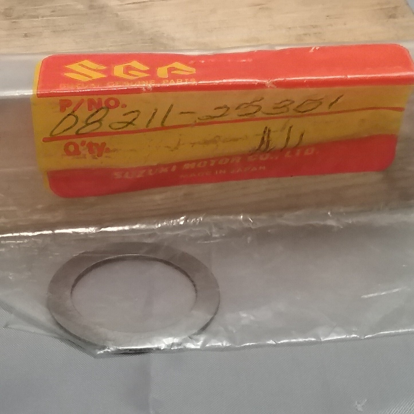 NEW SUZUKI 08211-25351 WASHER, KICK STARTER
