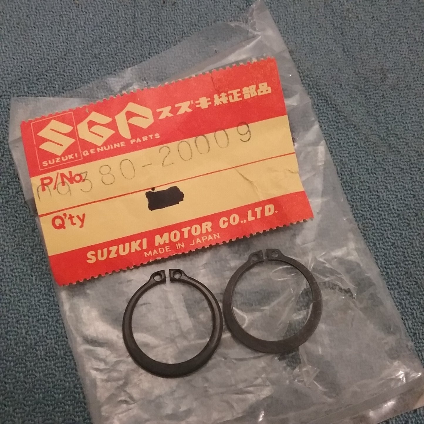 QTY 2 NEW GENIUNE SUZUKI 09380-20009 TRANSMISSION CIRCLIP DR125