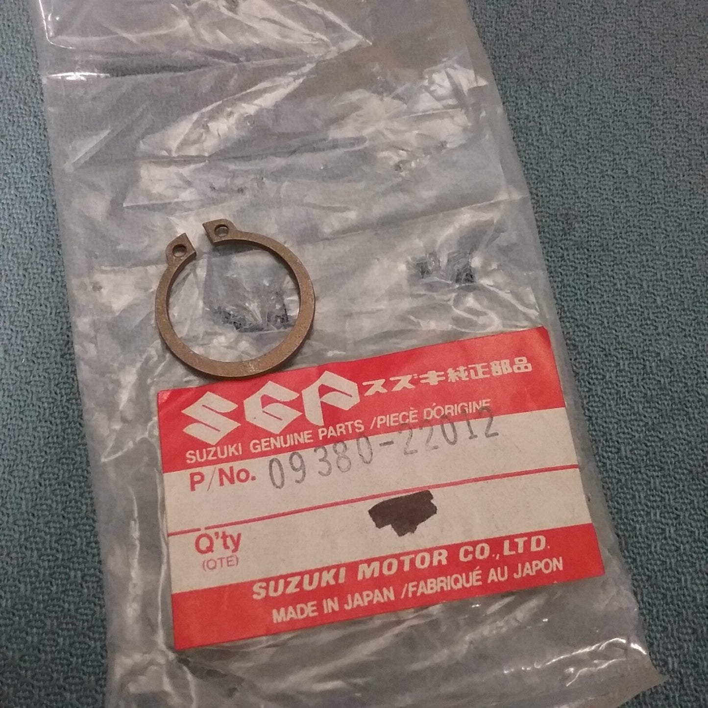 NEW GENIUNE SUZUKI 09380-22012 TRANSMISSION CIRCLIP QuadRacer LT250R