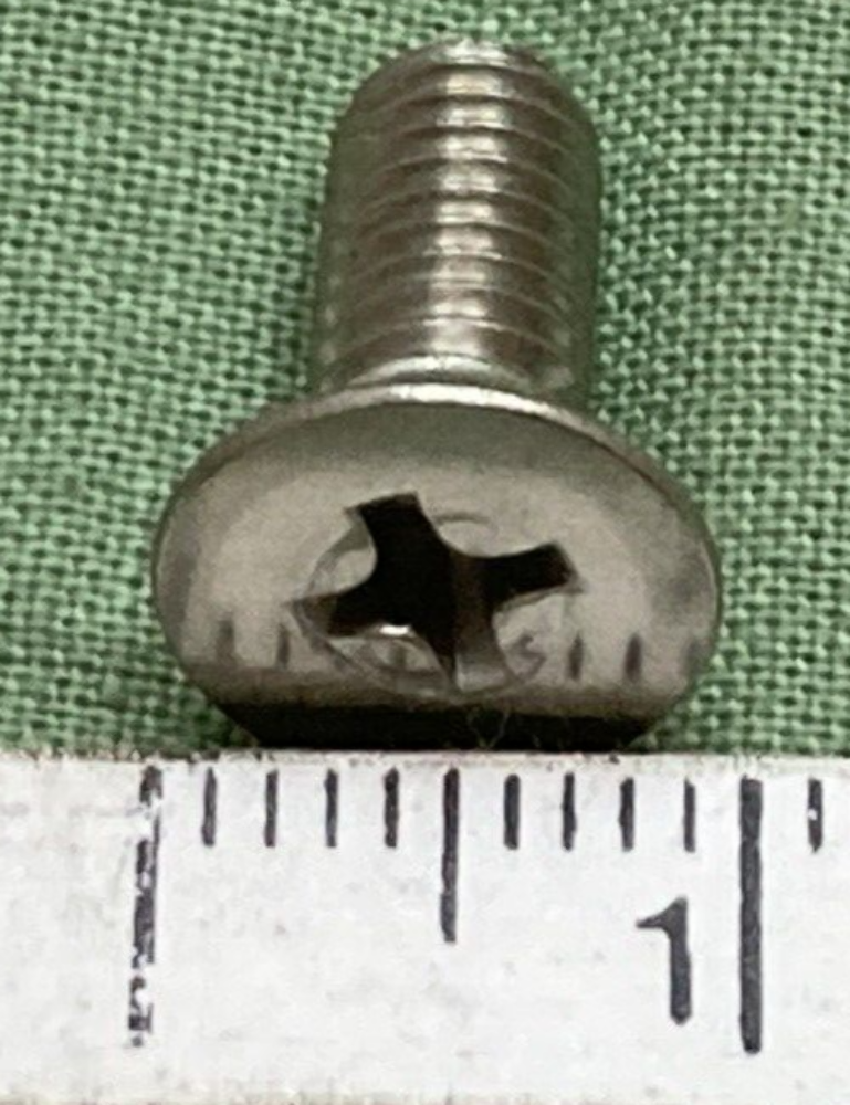 QTY 2 NEW SUZUKI 09126-05003 SCREW, HEADLAMP 5X12 1968-2009