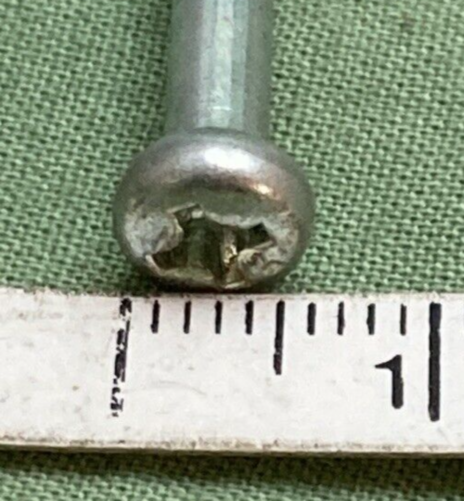 QTY 3 NEW GENUINE SUZUKI 09125-04002 REAR COMBINATION LAMP SCREW 1978-1980