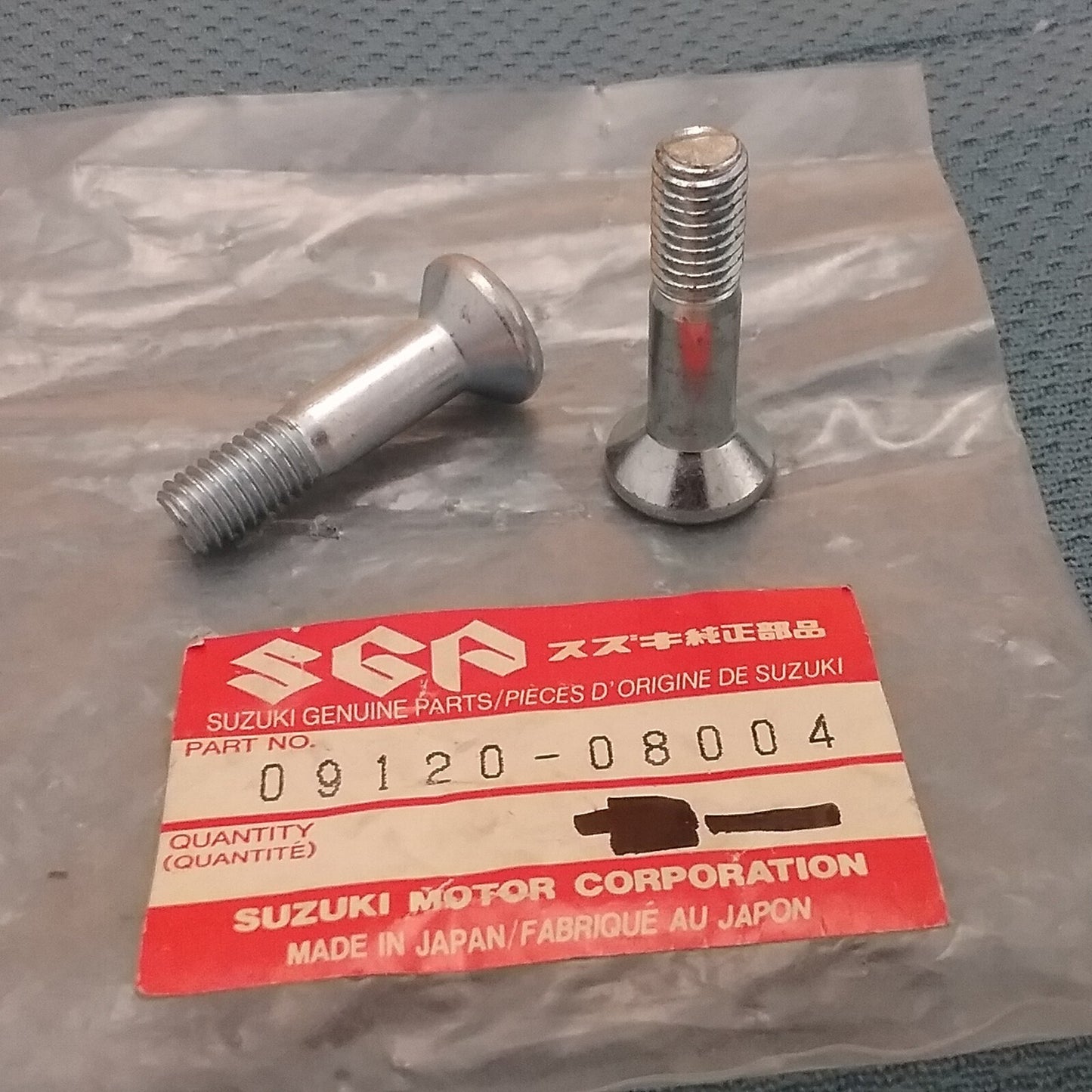 QTY 2 NEW GENUINE SUZUKI 09120-08004 REAR WHEEL BOLT 1975-2007