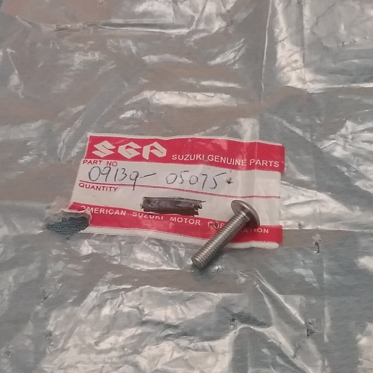NEW SUZUKI 09139-05075 COWLING BODY SCREW 2002-2012