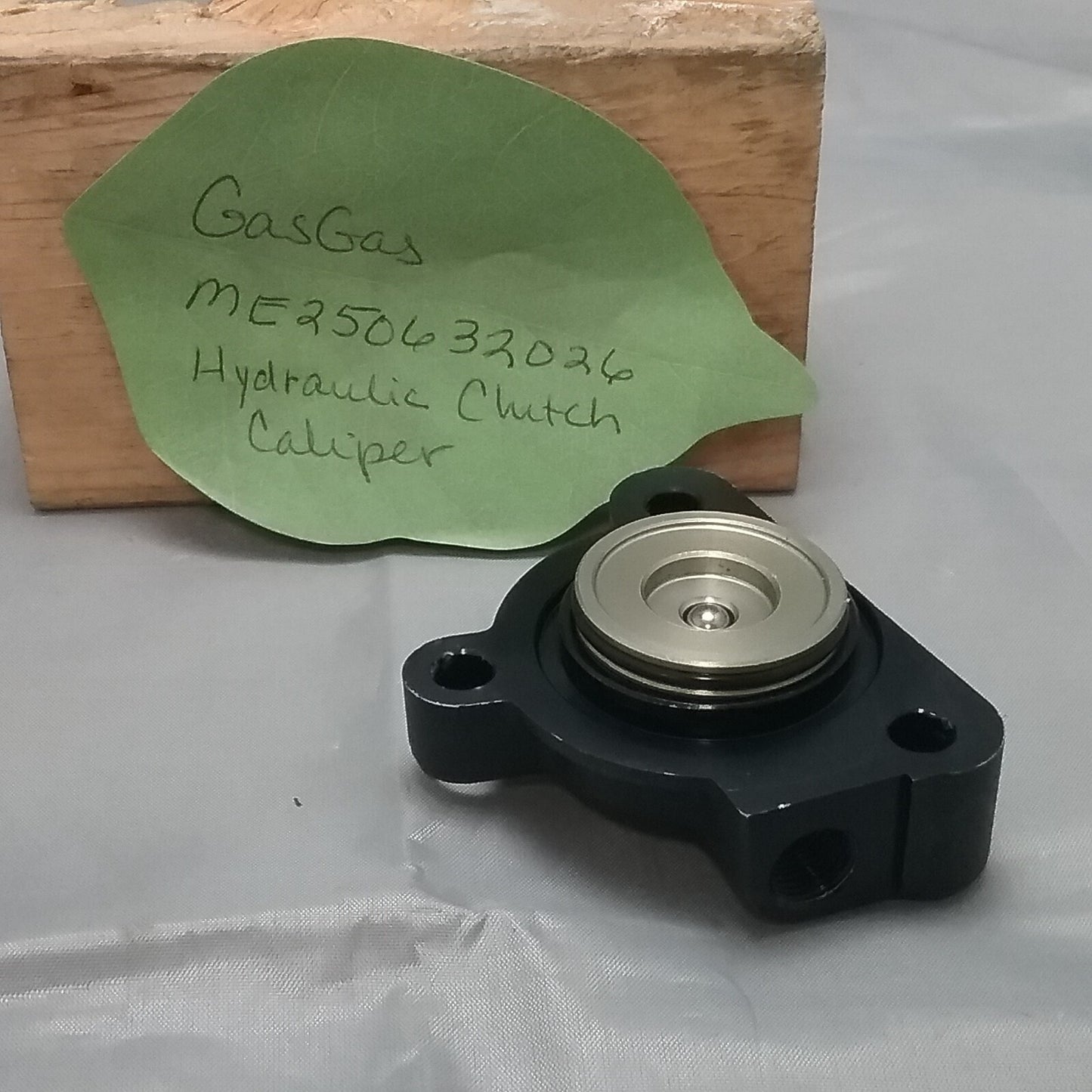 NEW GASGAS ME250632026 HYDRAULIC CLUTCH CALIPER