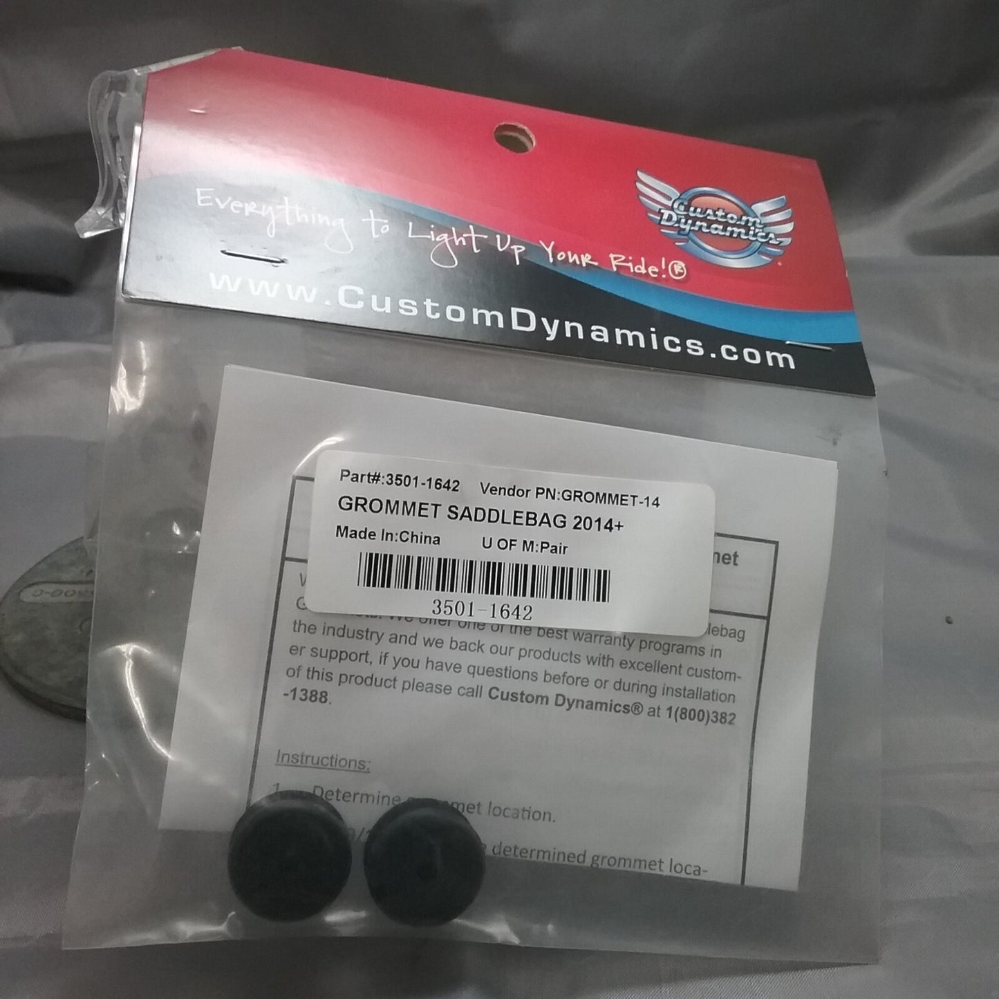 NEW CUSTOM DYNAMICS 3501-1642 GROMMET SET SADDLEBAG 2014+