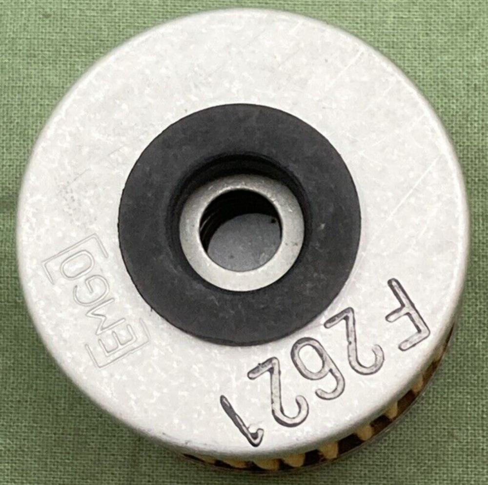 QTY 3 NEW EMGO 10-99210 OIL FILTER