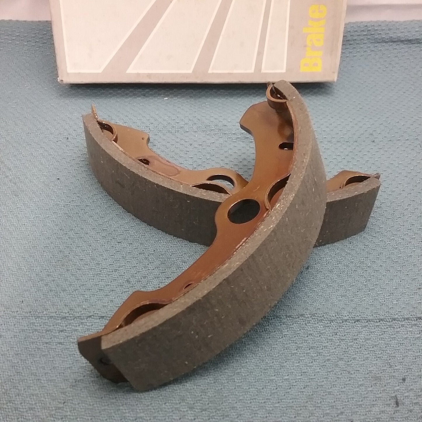 NEW PREMIER BRAKES AND CLUTCHES S38 BRAKE SHOES