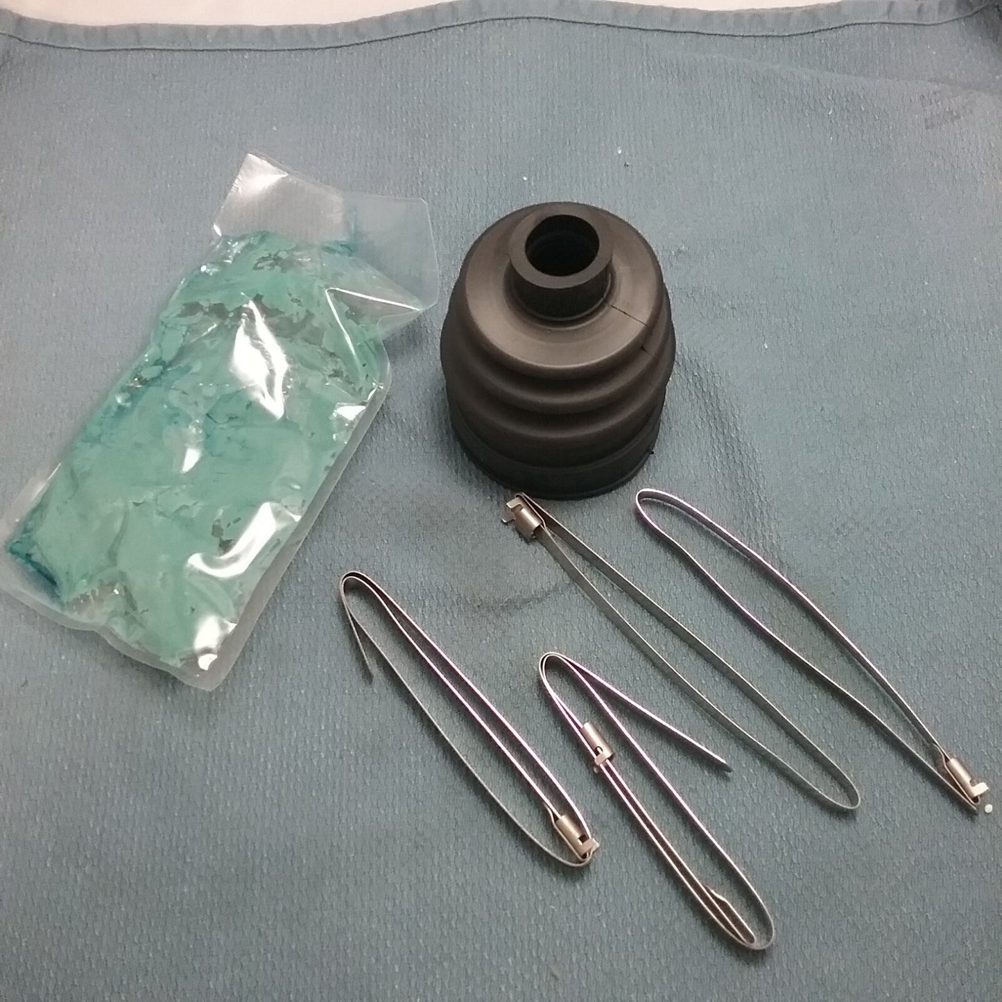 NEW POLARIS 915-7B FRONT ATV CV BOOT JOINT KIT WOODSMEN FOREMEN 2-STROKE