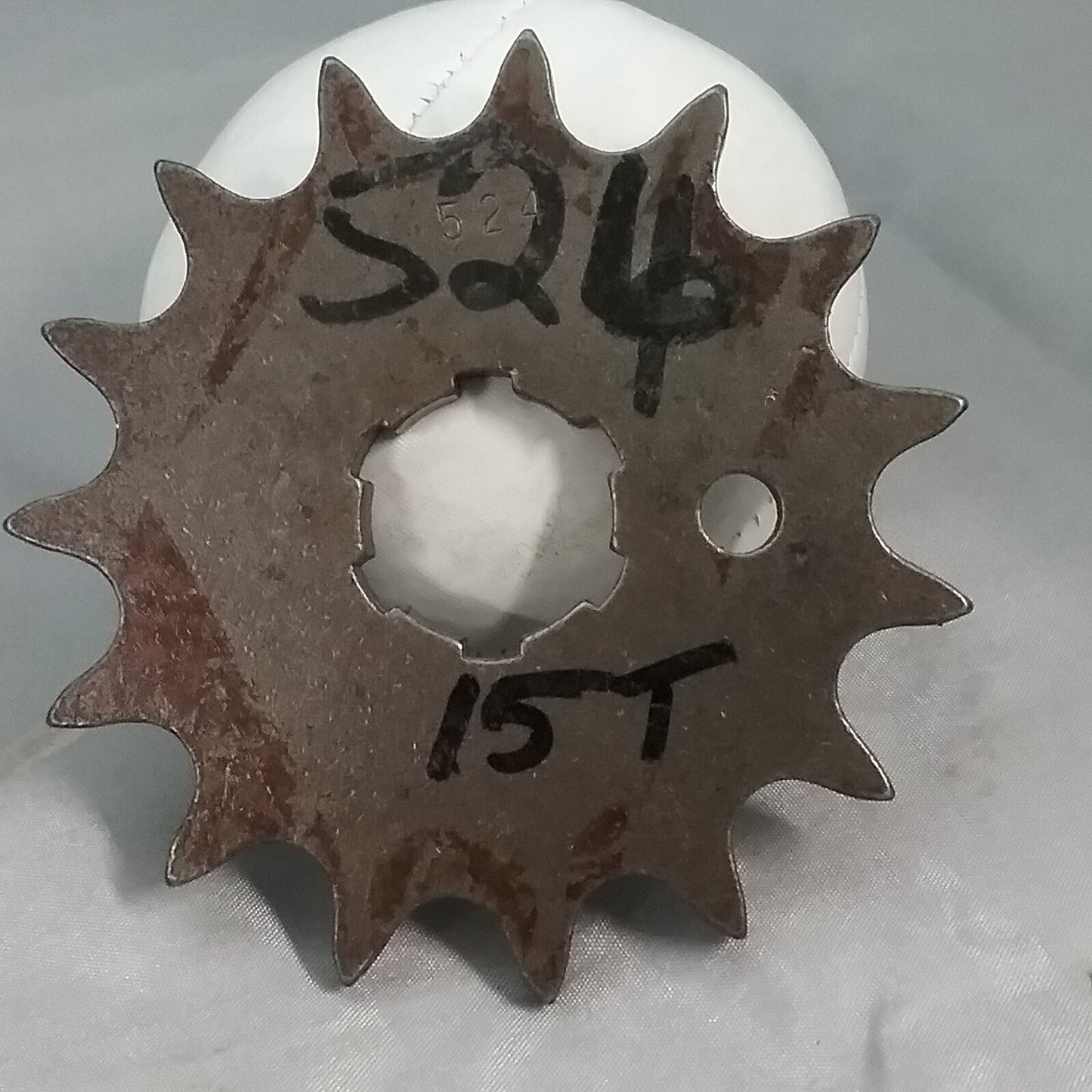 NEW SPROCKET SPECISLISTS 524-15T FRONT SPROCKET KAWASAKI 83-02 YAMAHA 04-06