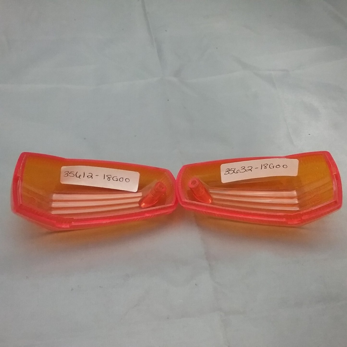 NEW SUZUKI 35632-18G00/35612-18G00 LENS SIGNAL LAMP LH RH SET GSX-R1000 03-05