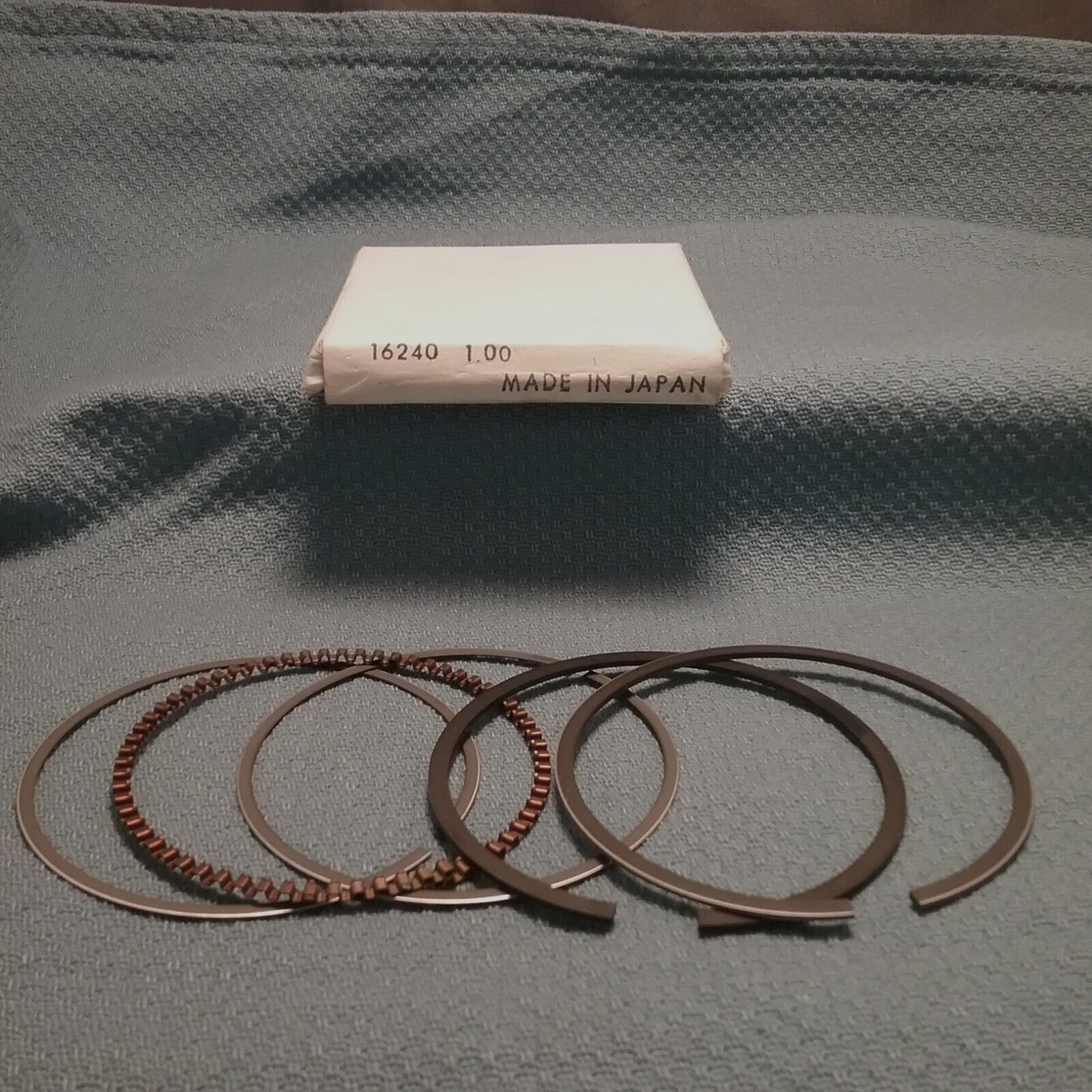 NEW REPLACES HONDA 16240 PISTON RINGS 1.00