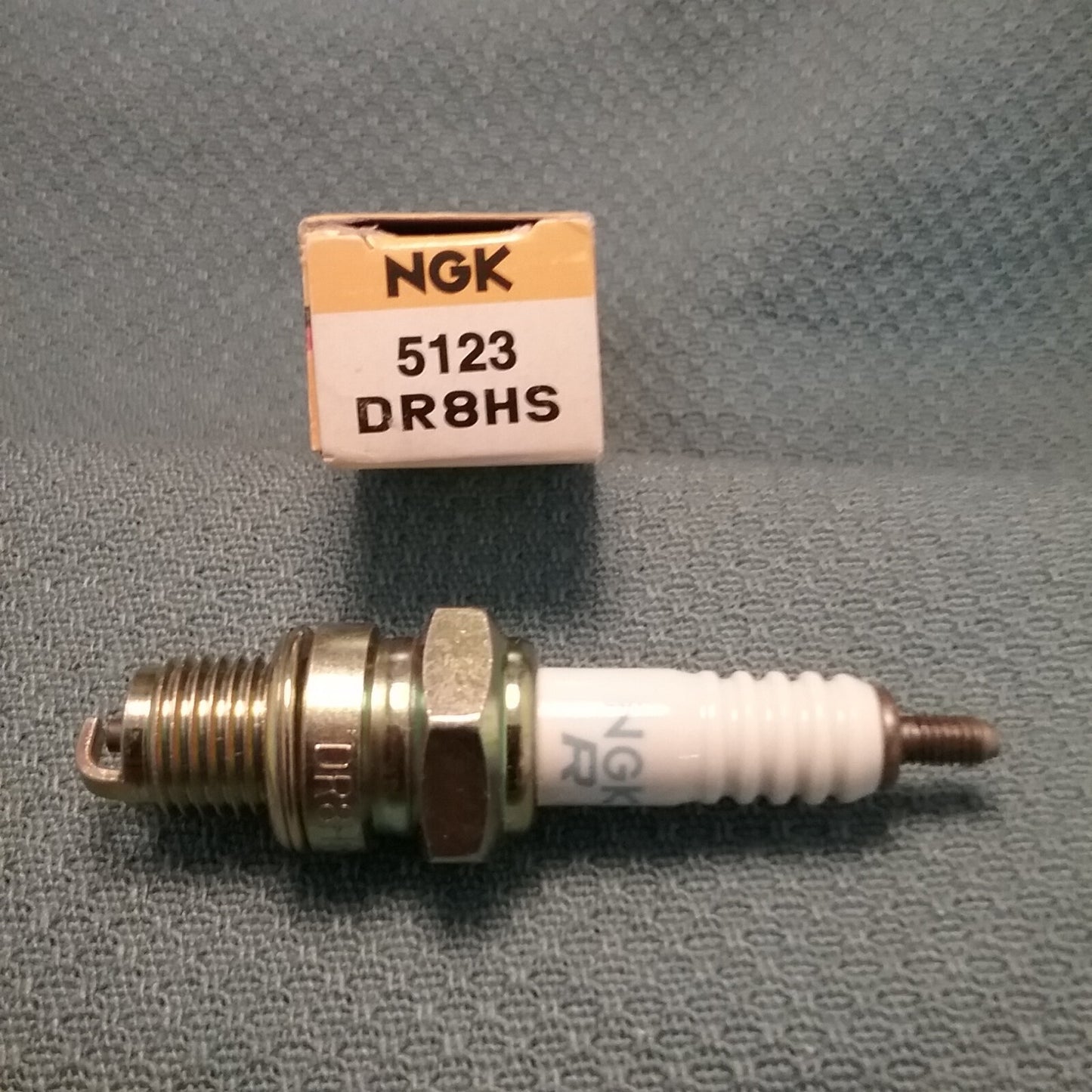 QTY 4, NEW NGK DR8HS Nickel Spark Plug 5123 HONDA 98066-58716 ATC110 82-85