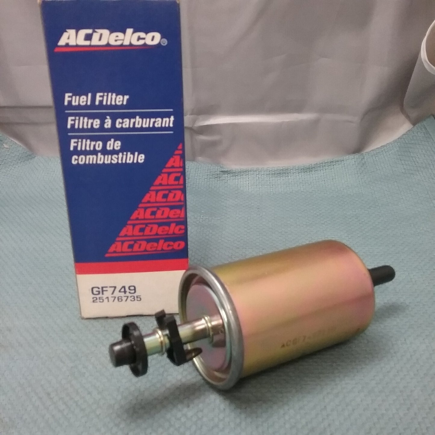 NEW ACDELCO GF749 FUEL FILTER GM 25176735