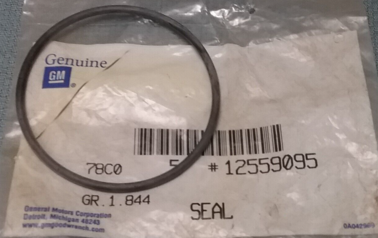 NEW GENUINE GM 12559095 Seal, Oil Filter Adapter (O Ring)