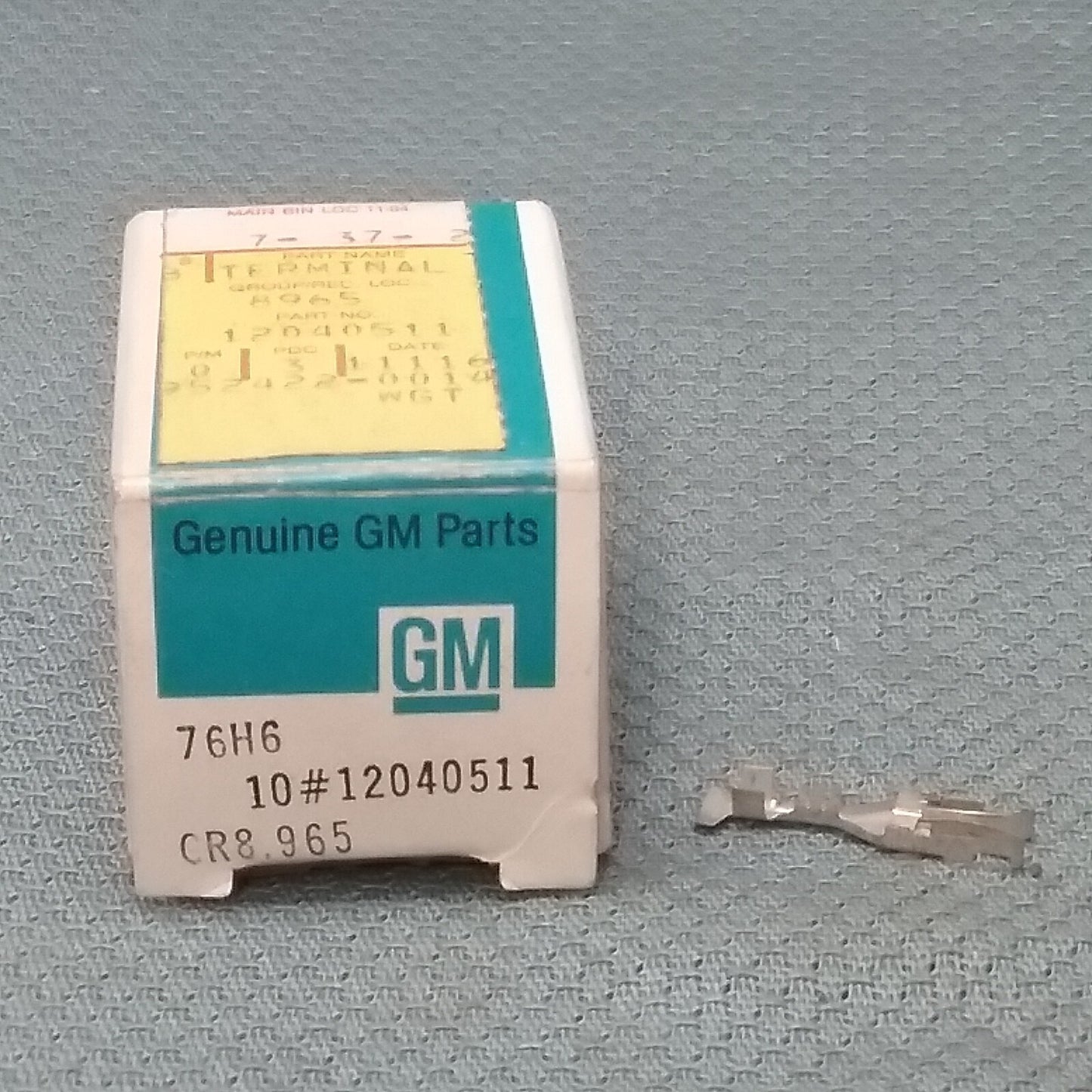 NEW GENUINE GM 12040511 Terminal, Pinion Type 2.3 x 1.7 x 1.6 inches